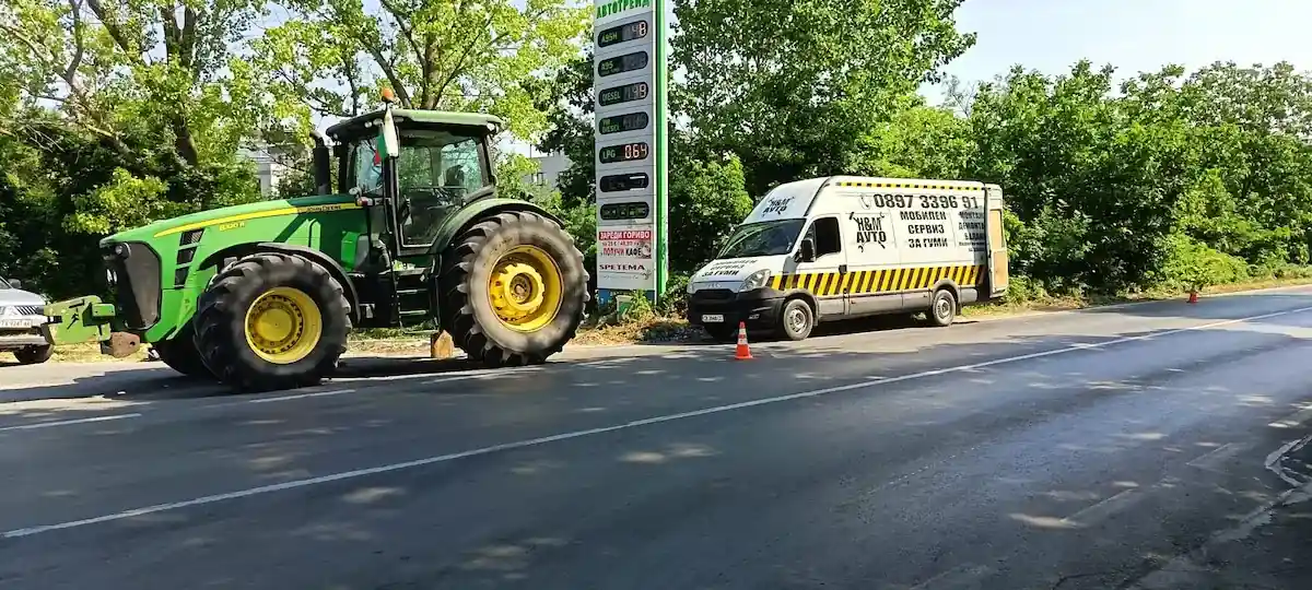 Аварийна помощ на пътя